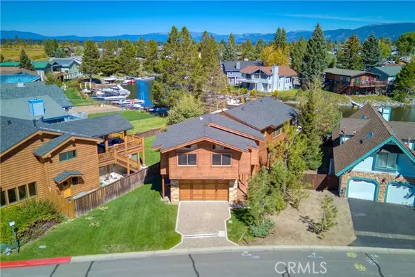 South Lake Tahoe, CA 96150,1859 Venice Drive