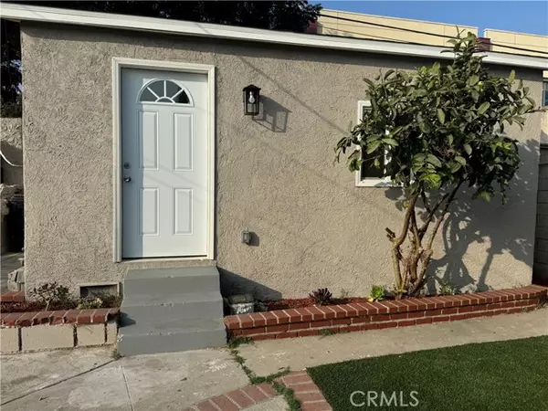 1243 E 53rd Street, Los Angeles, CA 90011