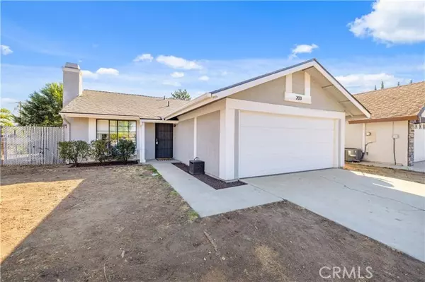 203 Meadowbrook Court, Tehachapi, CA 93561