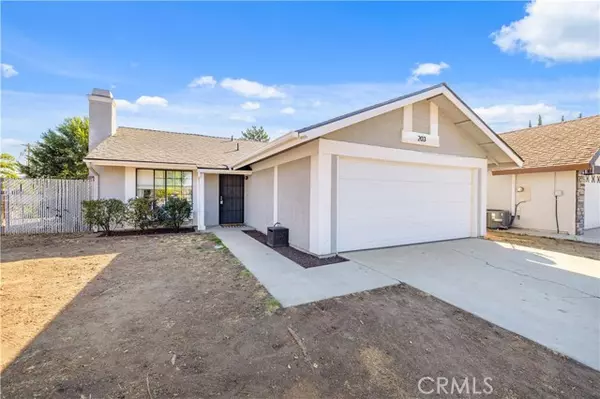 203 Meadowbrook Court, Tehachapi, CA 93561