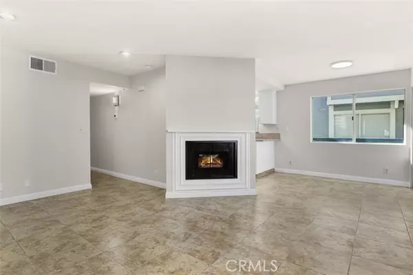 Canyon Country, CA 91351,26770 Claudette Street #411