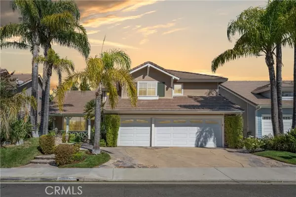 23219 Sherwood Place, Valencia, CA 91354