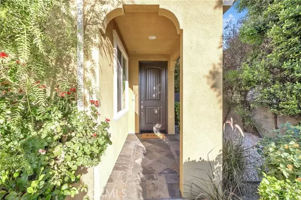 16862 Balboa Lane, Lake Balboa, CA 91406