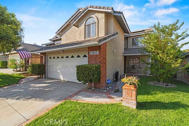 21615 Farmington Lane, Saugus, CA 91350