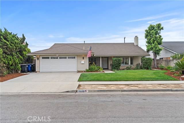 1572 Lyndhurst Avenue, Camarillo, CA 93010