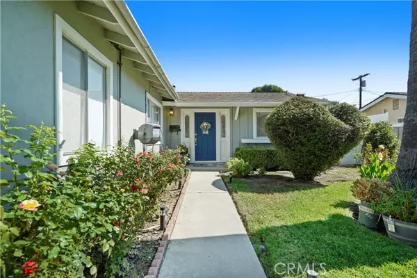 7460 Shoup Avenue, West Hills, CA 91307