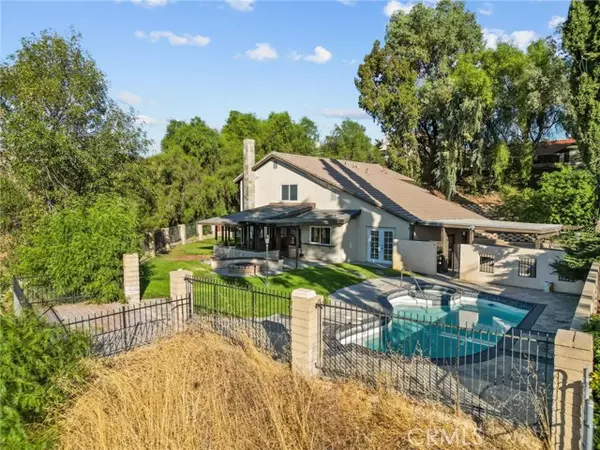 Canyon Country, CA 91387,28247 Robin Crest Court