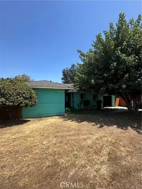 Fresno, CA 93705,4702 N Fruit Avenue