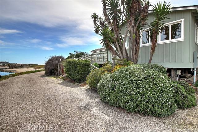 539 Sand Point Road, Carpinteria, CA 93013