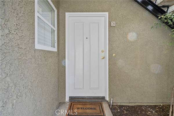 27643 Susan Beth Way #C, Saugus, CA 91350