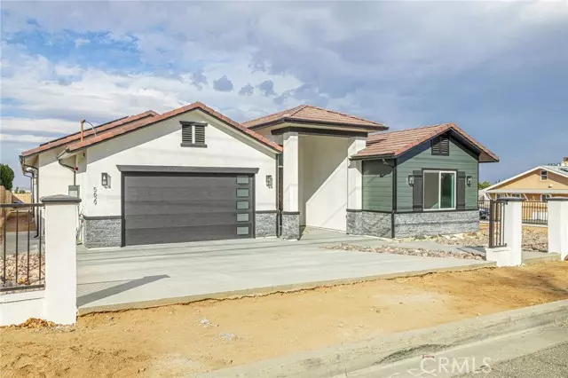 Palmdale, CA 93551,5629 W Avenue M-8