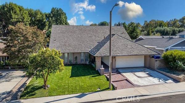 23790 Via Helina,  Valencia,  CA 91355