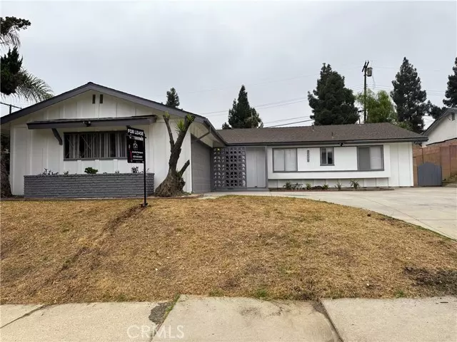 12201 Claretta Street, Sylmar, CA 91342