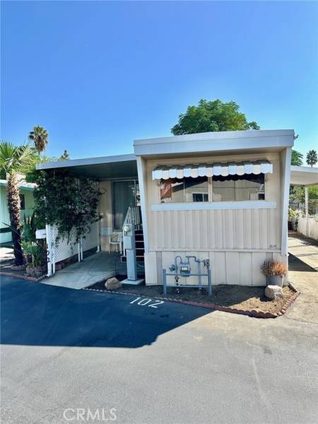 2717 Arrow #102, La Verne, CA 91750