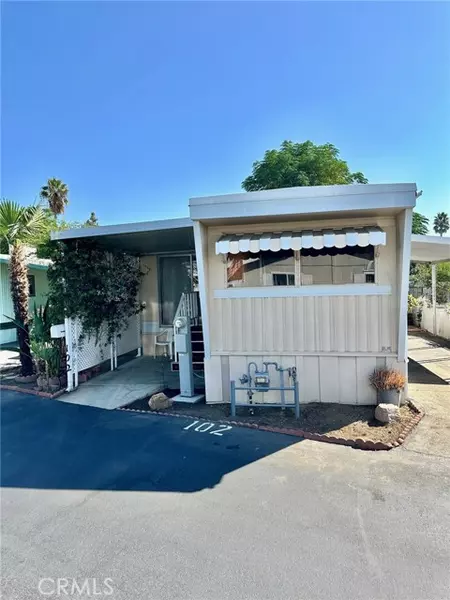 2717 Arrow #102, La Verne, CA 91750