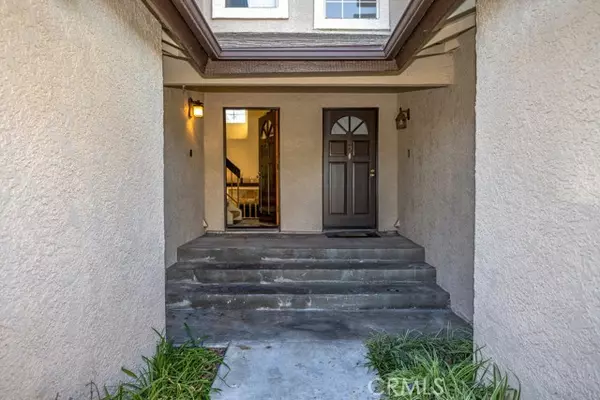 Saugus, CA 91390,28403 Seco Canyon Road #143