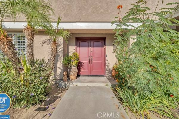 24331 Clipstone Street, Woodland Hills, CA 91367