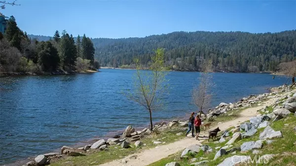 Crestline, CA 92325,365 Davos