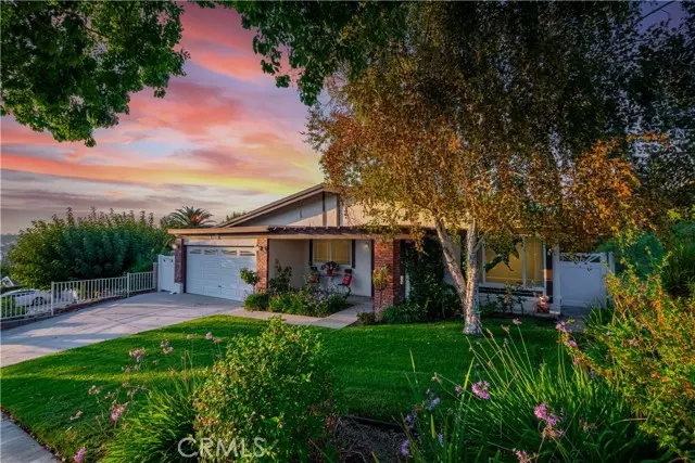 18727 Nadal Street, Canyon Country, CA 91351