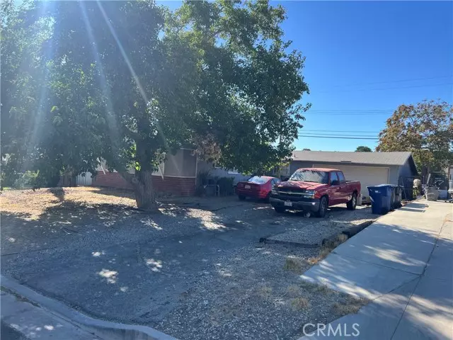 1144 E Avenue R6, Palmdale, CA 93550