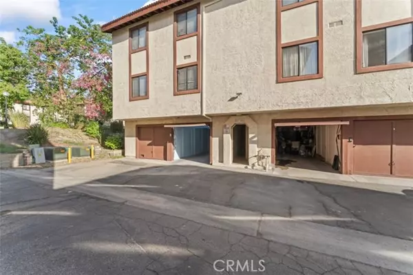 Canyon Country, CA 91387,18185 Sundowner Way #837