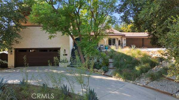 5555 Fairview Place, Agoura Hills, CA 91301