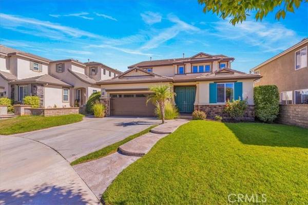 22235 Evening Star Court, Saugus, CA 91390