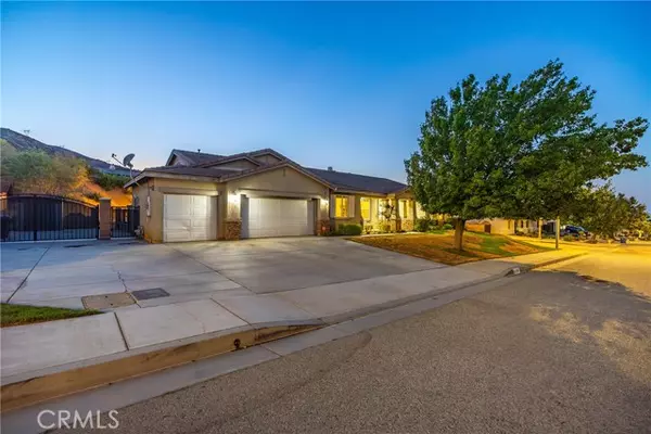 Palmdale, CA 93551,40651 Whitecliff Way