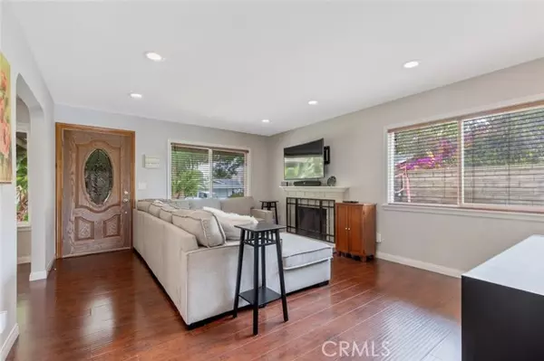 Canyon Country, CA 91387,14628 Camelia Hill Way