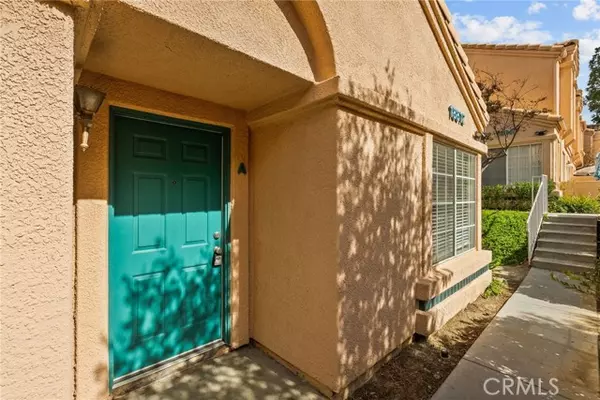 Newhall, CA 91321,18812 Vista Del Canon #A