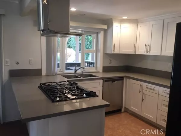 Agoura Hills, CA 91301,30634 Passageway Place