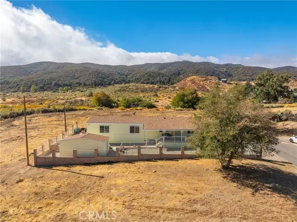 15040 Sandy Ridge Road,  Lake Hughes,  CA 93532