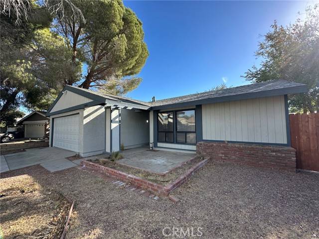 44204 Foxton Avenue, Lancaster, CA 93535