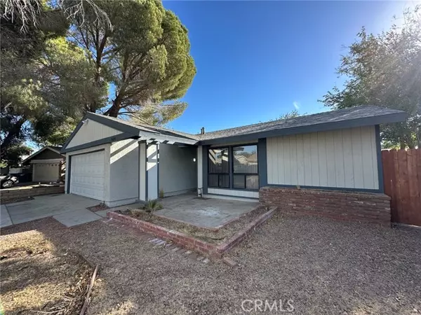 44204 Foxton Avenue, Lancaster, CA 93535