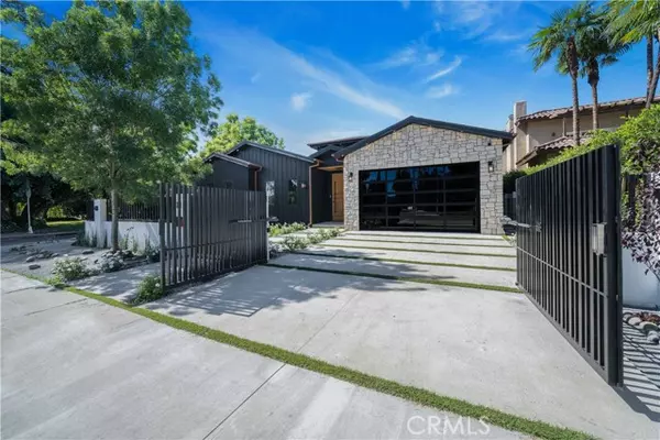 13463 Chandler Boulevard, Sherman Oaks, CA 91401