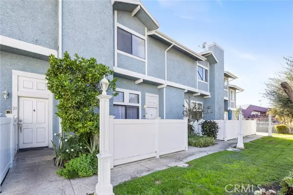 North Hills, CA 91343,15106 Nordhoff Street #22