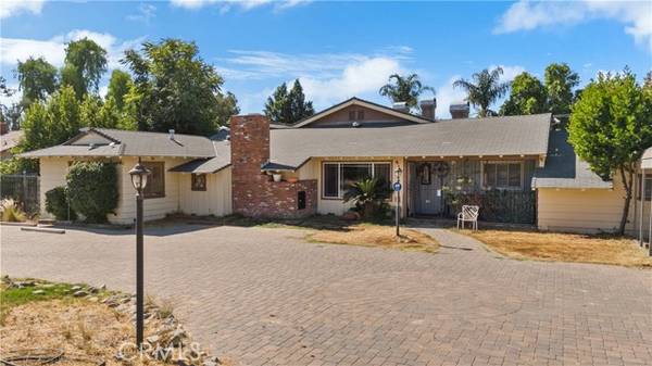 13701 Glenoaks Boulevard, Rancho Cascades, CA 91342