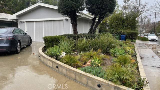 5357 Ellenvale Avenue, Woodland Hills, CA 91367