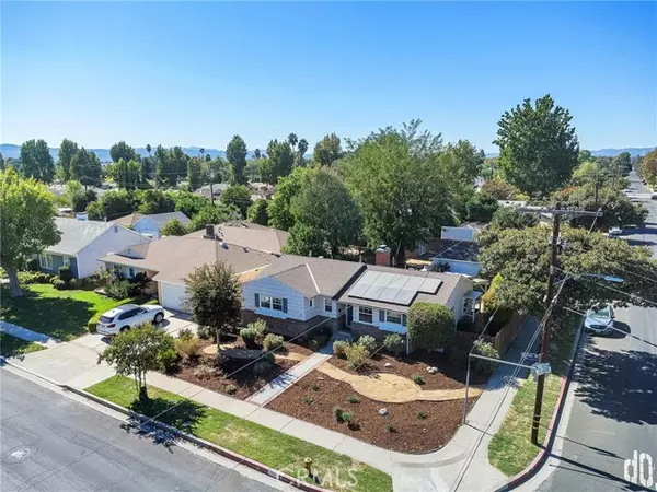 7753 Ostrom Avenue, Lake Balboa, CA 91406