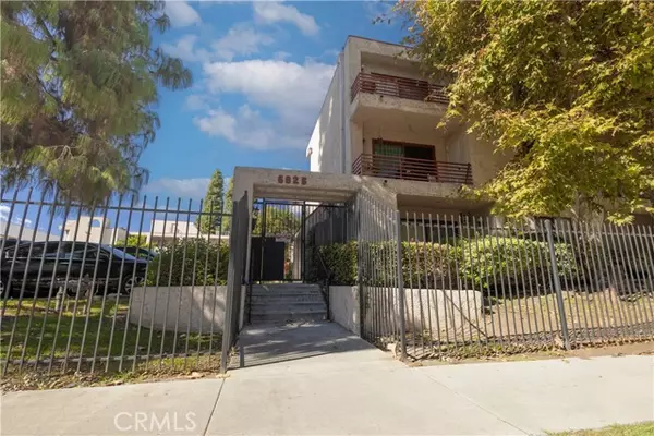 6825 Alabama Avenue #313, Canoga Park, CA 91303