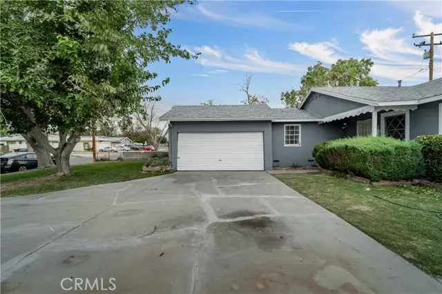 1417 W Avenue H9, Lancaster, CA 93534