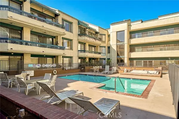 435 S La Fayette Park Place #318, Los Angeles, CA 90057