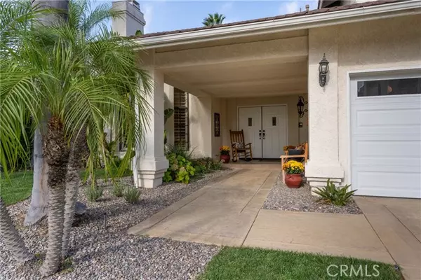 22241 Dardenne Street, Calabasas, CA 91302