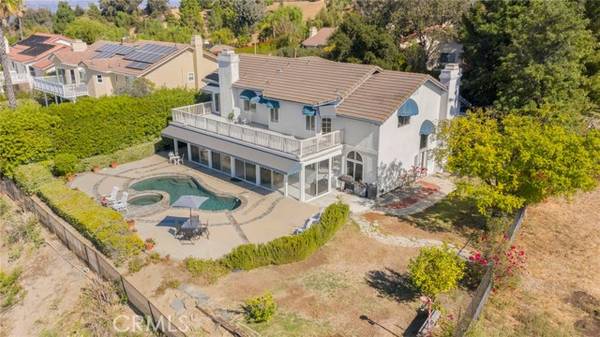 22100 Dardenne Street, Calabasas, CA 91302