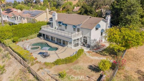 22100 Dardenne Street, Calabasas, CA 91302