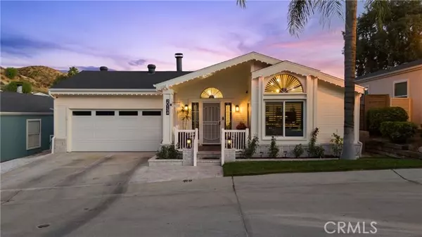 20134 Canyon View Dr., Canyon Country, CA 91351