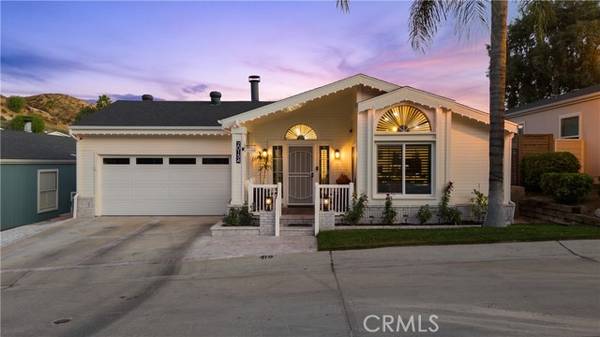 20134 Canyon View Dr., Canyon Country, CA 91351