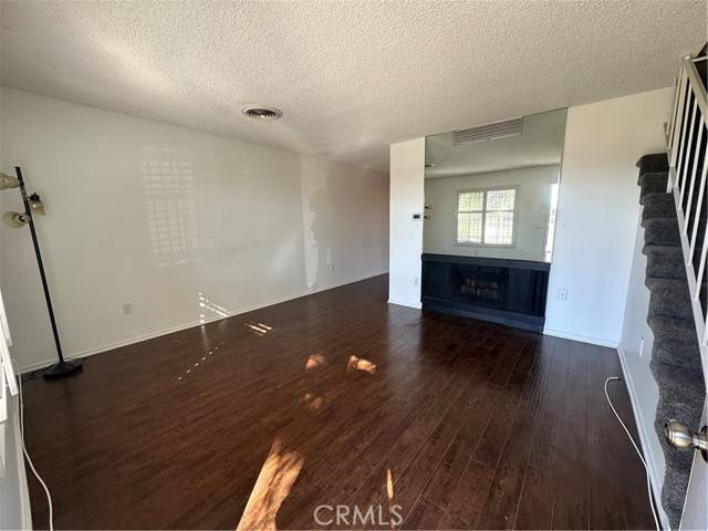 20711 Lemarsh Street #D, Chatsworth, CA 91311