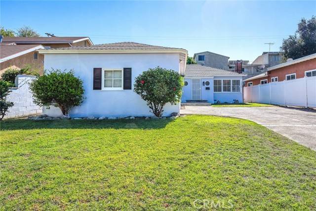 12016 Martha Street, Valley Village, CA 91607