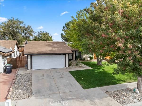 44034 Glenraven Road, Lancaster, CA 93535